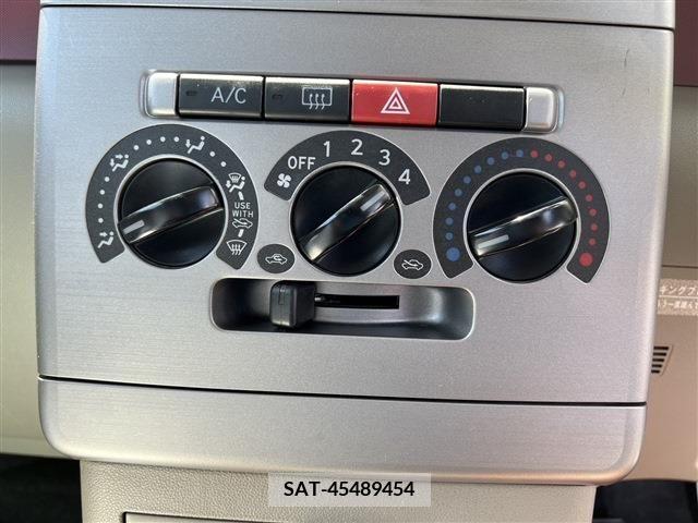 Daihatsu MOVE CONTE 2010-01 203643-7