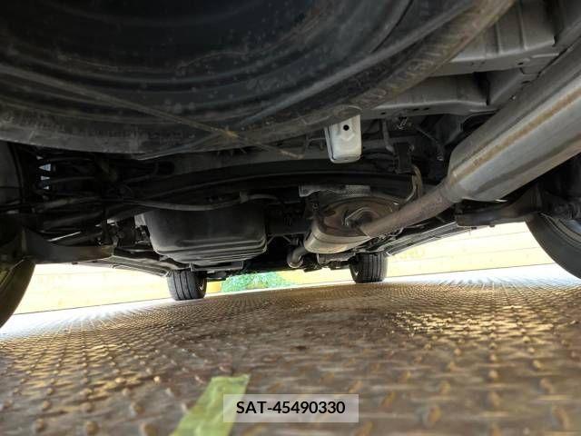 Toyota ALPHARD 2013-10 379205-19