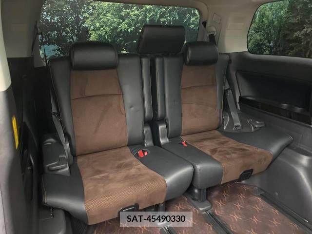 Toyota ALPHARD 2013-10 379205-9