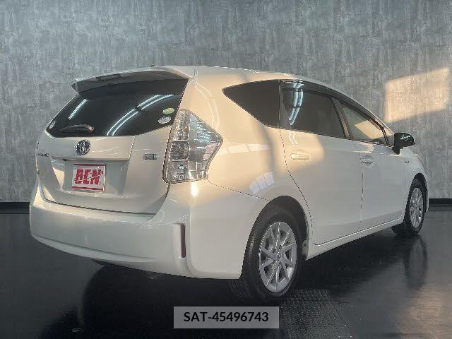 Toyota PRIUS ALPHA 2013-03 222166-2