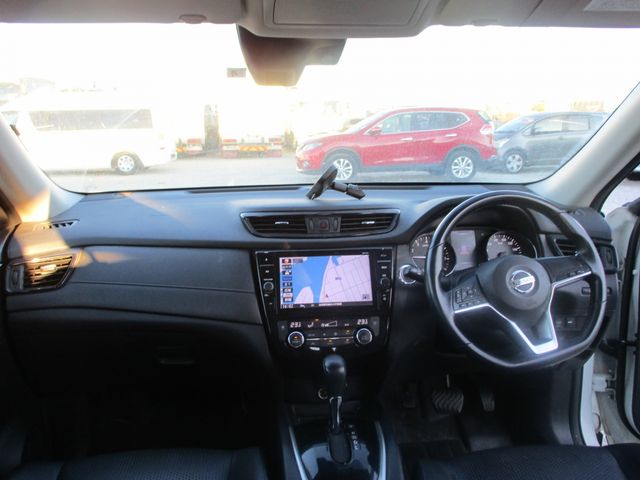 Nissan X-TRAIL 2017-12 184475-2
