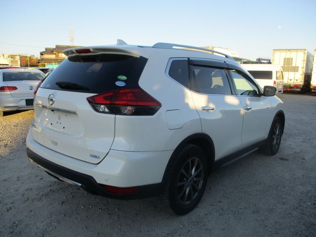 Nissan X-TRAIL 2017-12 184475-4
