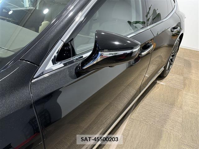Lexus LS 2018-03 275484-4