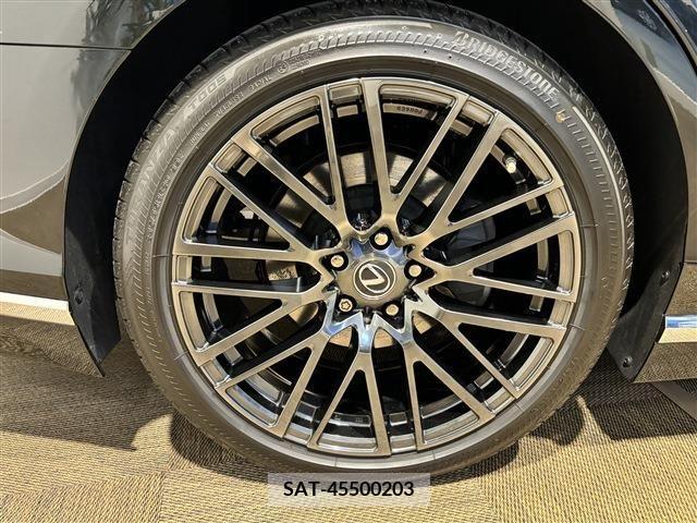 Lexus LS 2018-03 275484-19