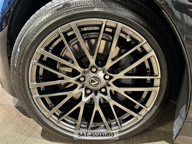 Lexus LS 2018-03 275484-17