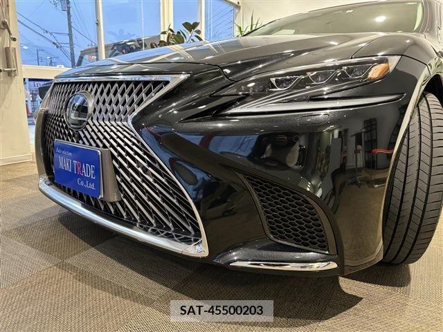 Lexus LS 2018-03 275484-3