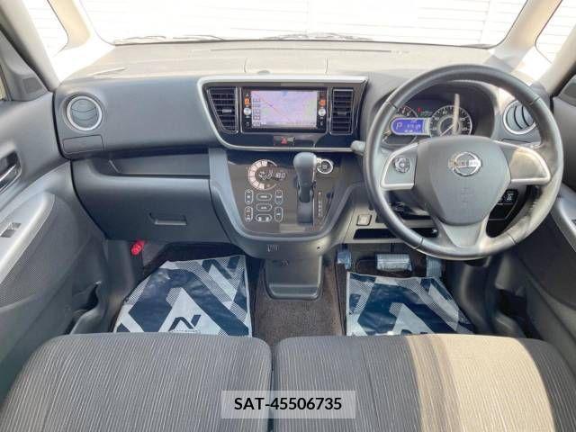 Nissan ROOX 2014-09 323752-1