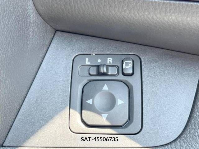 Nissan ROOX 2014-09 323752-8
