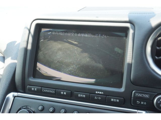 Nissan GT-R 2009-10 22612-11