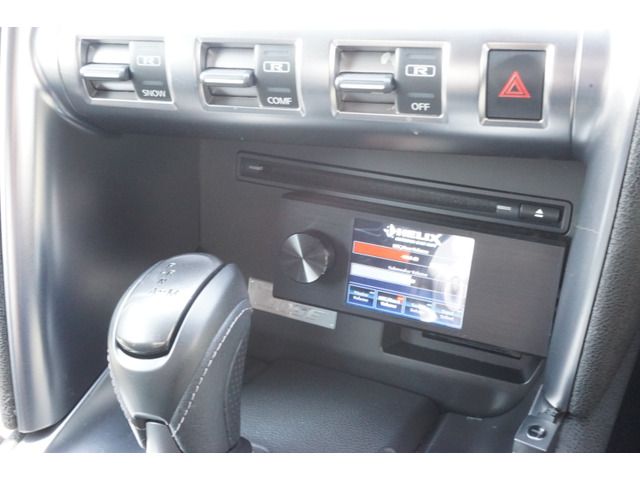 Nissan GT-R 2009-10 22612-14