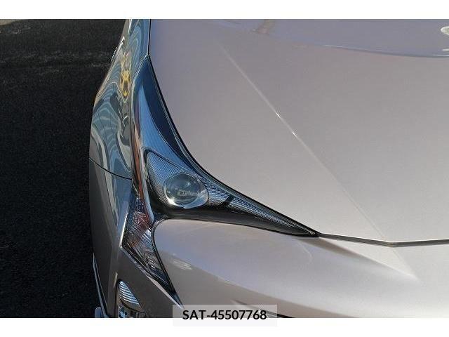 Toyota PRIUS 2016-04 224043-10