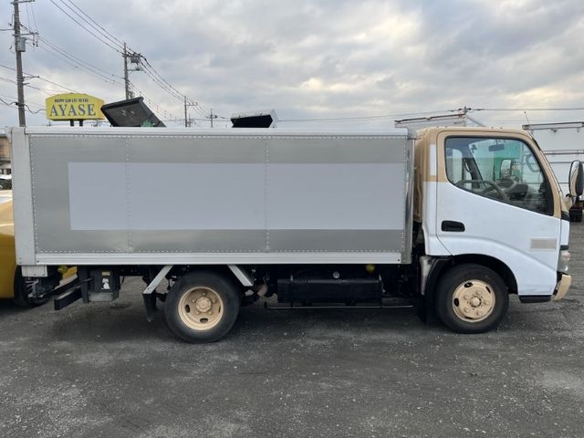 Toyota DYNA TRUCK 2006-11 870-6