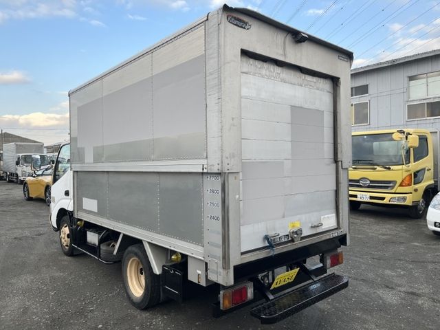 Toyota DYNA TRUCK 2006-11 870-3