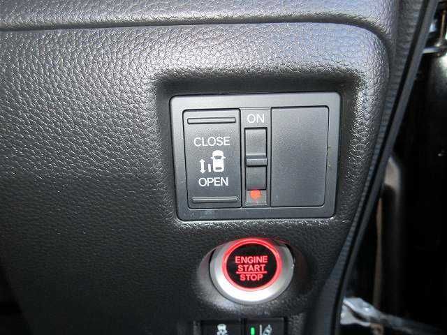 Honda N BOX CUSTOM 2018-03 27345-8