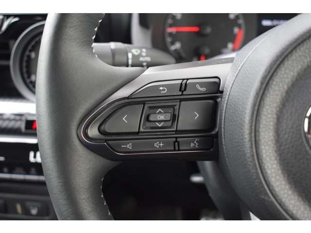 Toyota YARIS 2021-09 5898-13