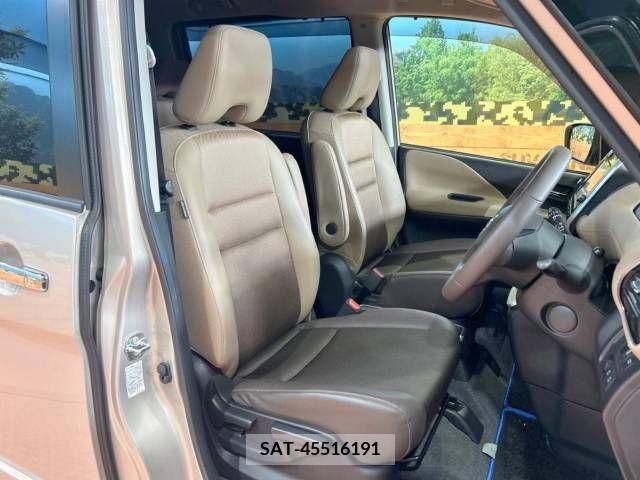 Nissan SERENA 2019-06 325032-7