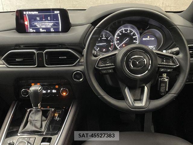 Mazda CX-8 2018-01 390283-1