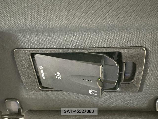 Mazda CX-8 2018-01 390283-17