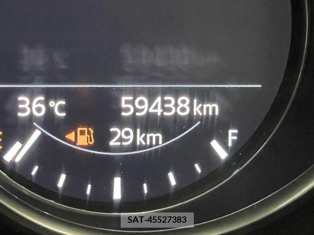 Mazda CX-8 2018-01 390283-24