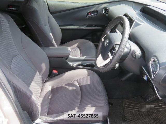 Toyota PRIUS 2016-02 322345-5