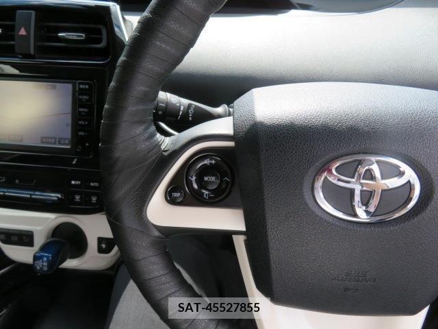 Toyota PRIUS 2016-02 322345-10