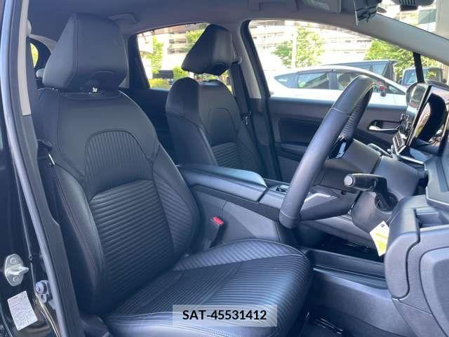 Nissan NOTE 2021-02 330975-1