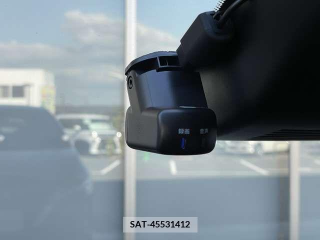 Nissan NOTE 2021-02 330975-8