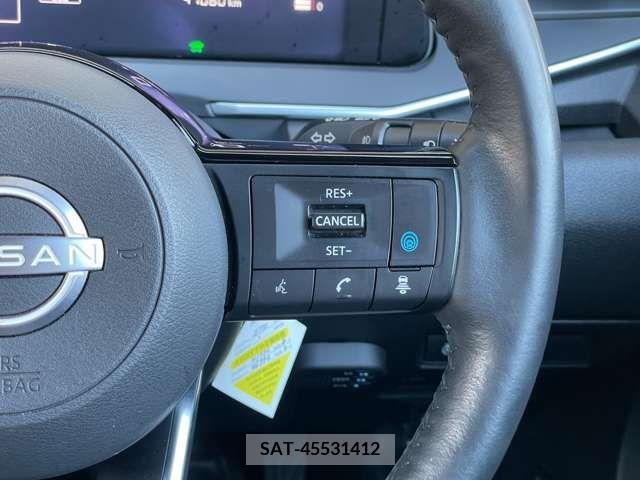 Nissan NOTE 2021-02 330975-7