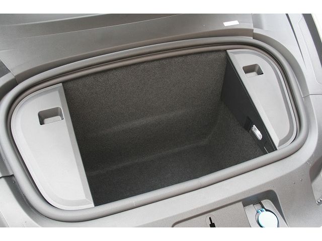 Porsche Taycan 2021-02 10353-14