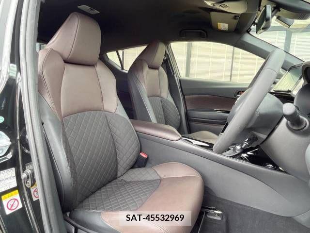 Toyota C-HR 2017-06 382395-8