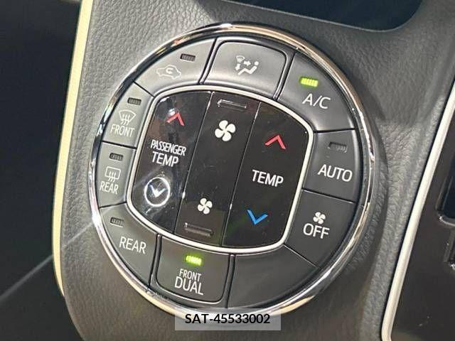 Toyota NOAH 2014-02 279515-6