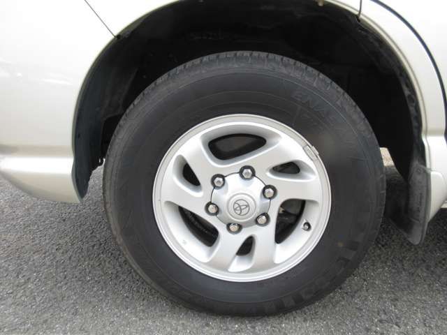 Toyota REGIUS WAGON 2000-07 183275-8