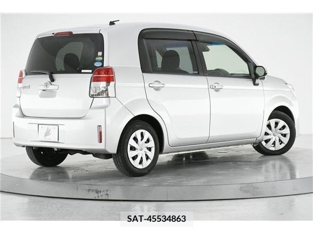 Toyota SPADE 2017-06 368724-1