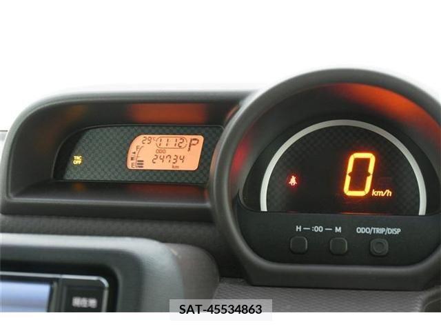Toyota SPADE 2017-06 368724-9