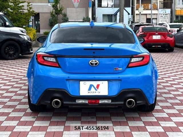 Toyota 86 2022-10 321263-15