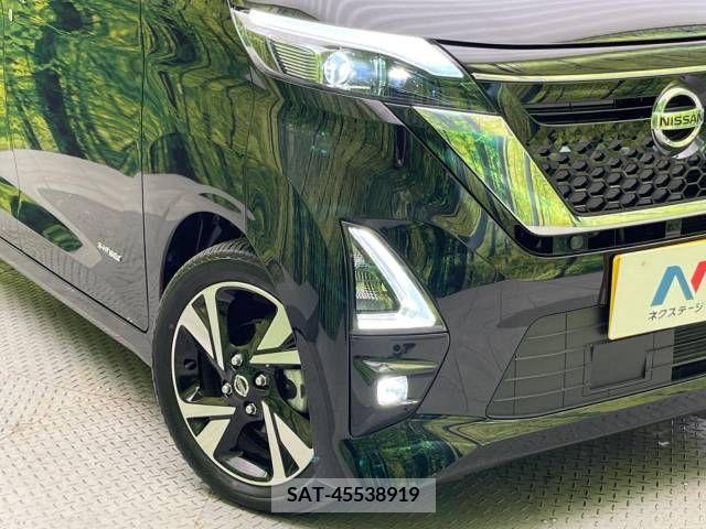 Nissan ROOX 2022-10 276144-12