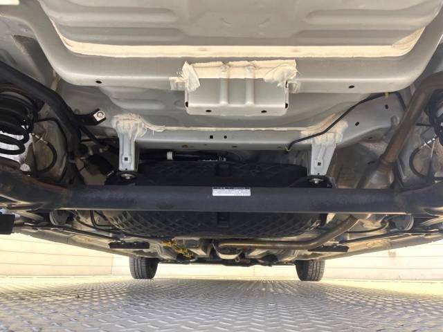 Toyota ROOMY 2017-08 13659-19