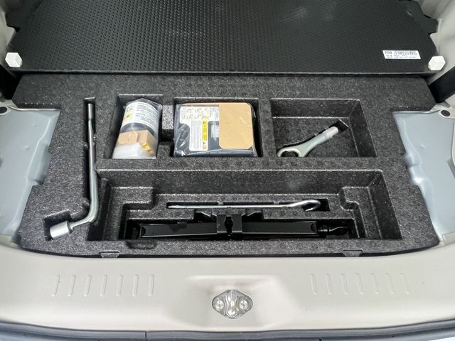 Daihatsu TANTO 2019-03 1483-19
