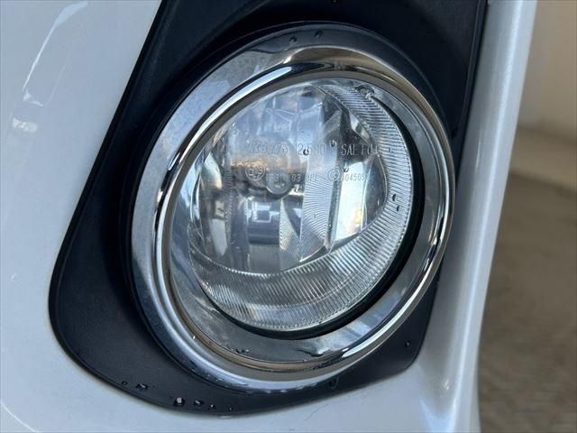 Toyota NOAH 2014-03 193263-11