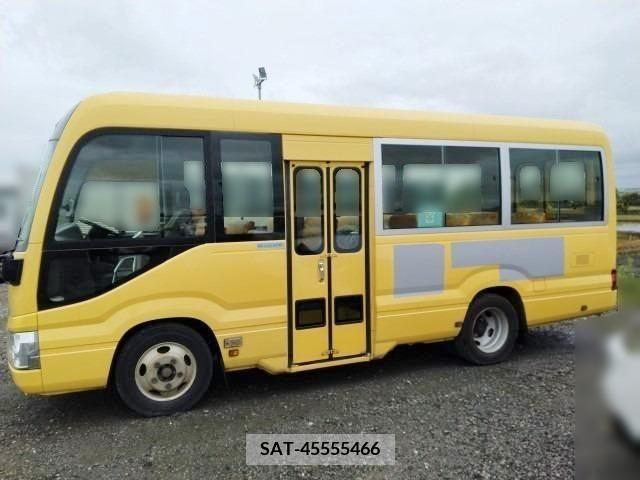 Toyota COASTER 2017-03 264864-17