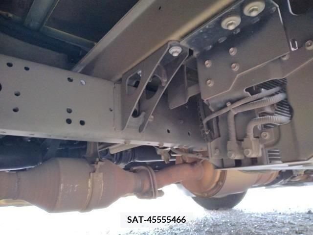 Toyota COASTER 2017-03 264864-29