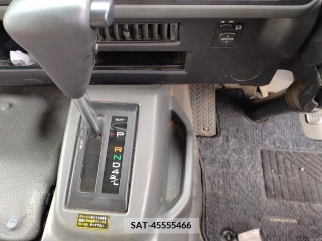 Toyota COASTER 2017-03 264864-11
