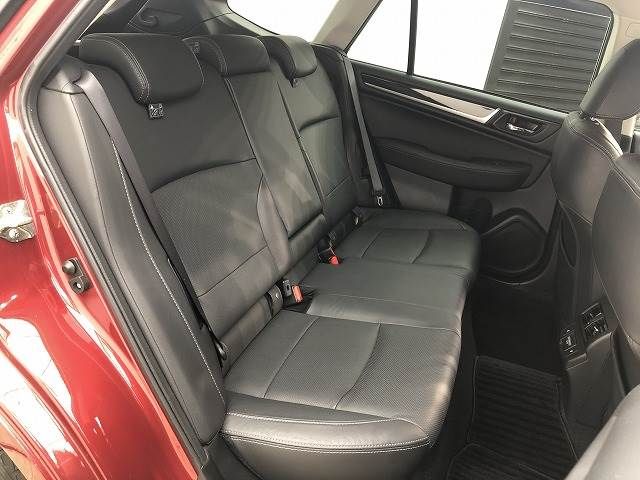 Subaru OUTBACK 2018-03 22363-5