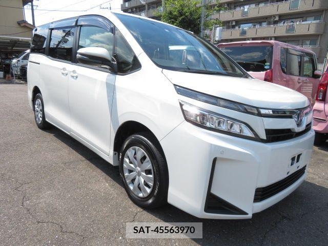 Toyota VOXY 2019-06 384573-29