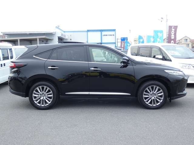 Toyota HARRIER 2019-01 3317-4