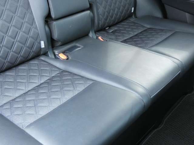 Toyota HARRIER 2019-01 3317-27