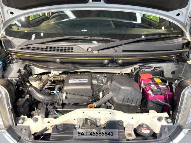 Honda N BOX CUSTOM 2017-05 329585-18