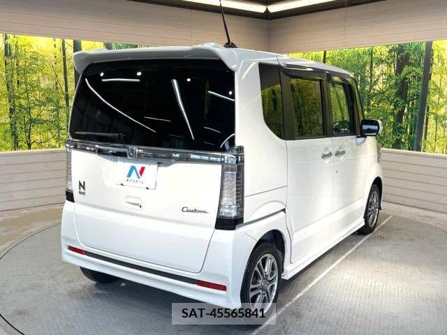Honda N BOX CUSTOM 2017-05 329585-17