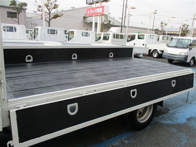 Isuzu ELF TRUCK 2014-10 120-25