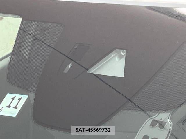 Mazda CX-30 2021-11 358525-3